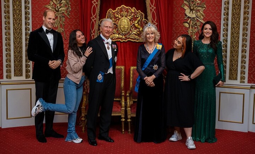 Image 2: Combo Ticket: Madame Tussauds & SEA LIFE London Aquarium