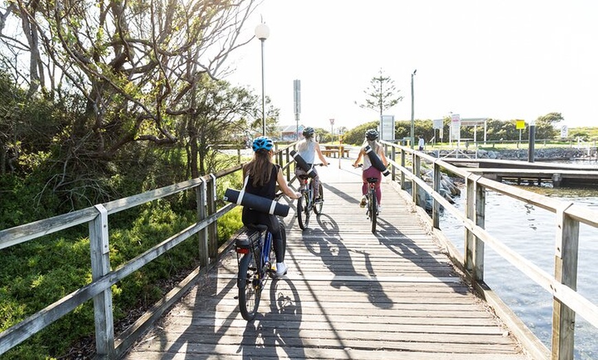 Image 9: Self Guided E-Bike Tour Oysters, Beer & Coastal Trail