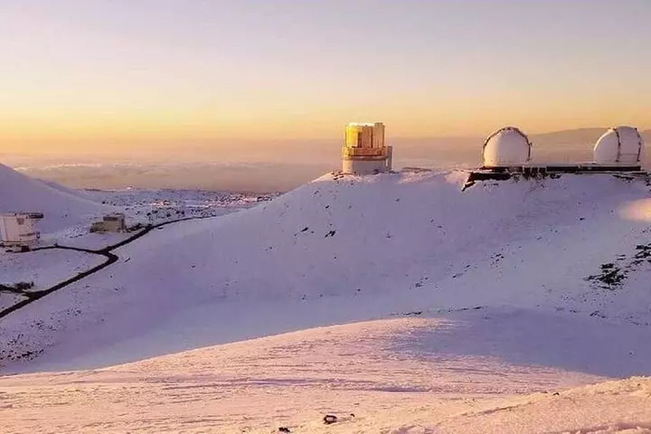 Mauna Kea Arnott's Adventures
