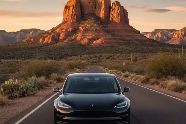 Luxury Private Tesla Transfer from Phoenix Airport to Hotels