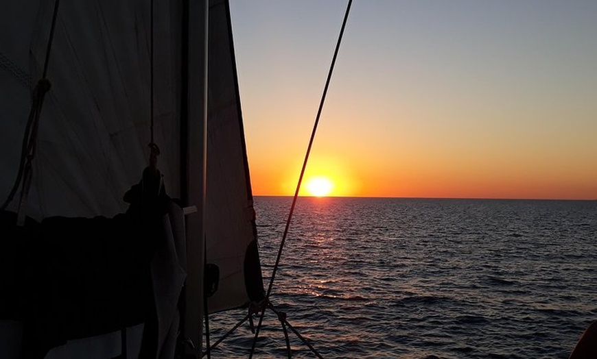 Image 7: Sunset 3-Hour Cruise from Darwin with Dinner and Sparkling Wine