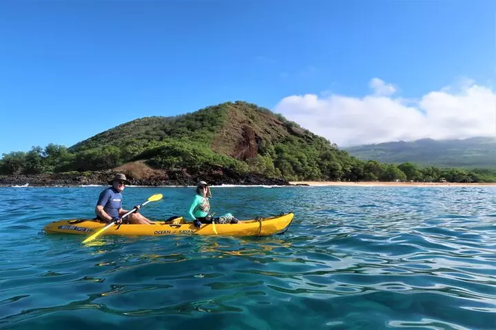 Maui South Shore Premier Kayak and Snorkel Tour from Makena Beach
