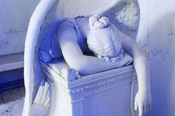 New Orleans Metairie Cemetery Tour: Millionaires and Mausoleums - Primary Image