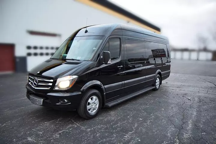 One-Way Private Airport Transfer by Sedan