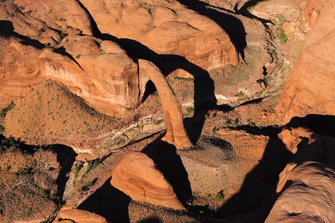 Airplane Tour of Rainbow Bridge, Lake Powell and Glen Canyon Dam - Primary Image