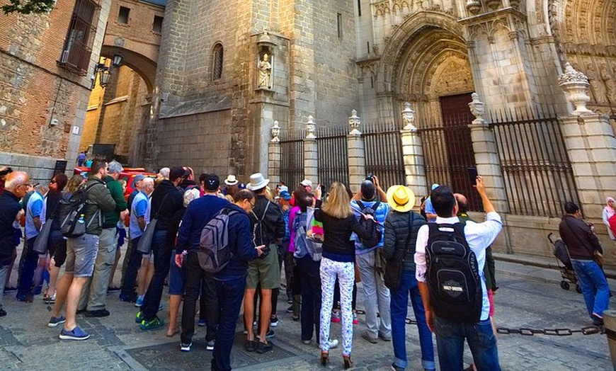 Image 4: Excursión de un día a Toledo desde Madrid, con almuerzo turístico y...