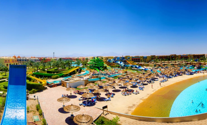 Image 17: ✈ EGITTO | Hurghada - Titanic Beach Resort & Aqua Park 5* - All inc...