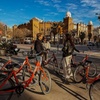 Image 10: Barcelona: Recorrido en bicicleta o eBike, lugares de interés y pun...