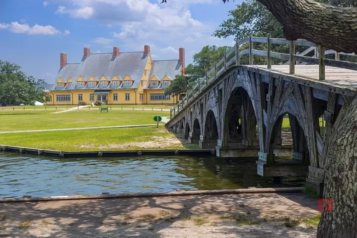 Self-Guided Audio Driving Tour in Outer Banks