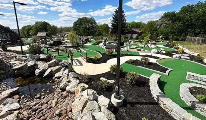 $14 For A Round Of Mini Golf For Four 2 Adults & 2 Children (Reg $28)