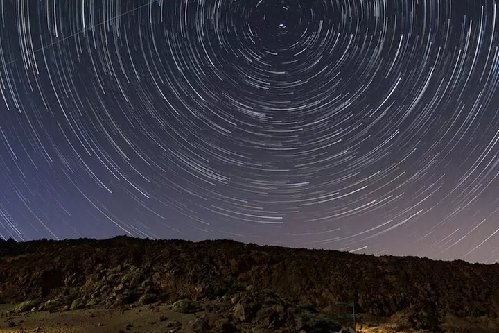 Parque Nacional del Teide : Tour a la luz de la luna y experiencia ...