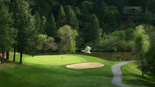 Online Booking - Round of Golf at Alta Sierra Country Club - Primary Image
