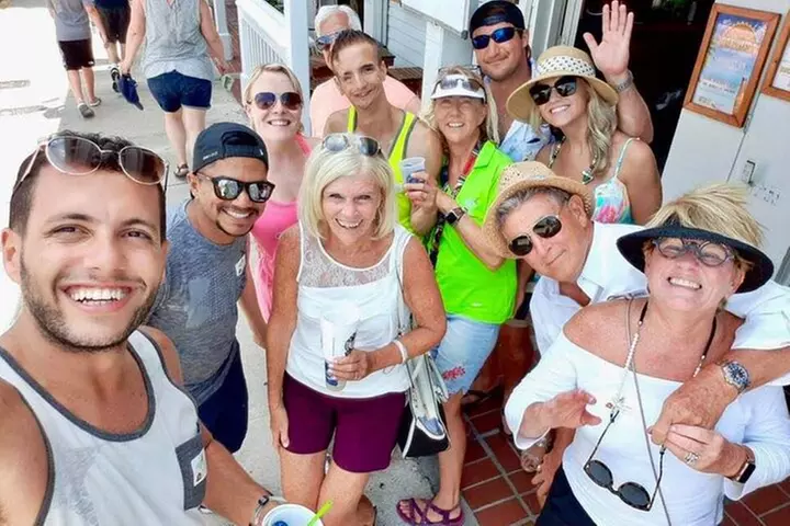 Original Key West Pub Crawl: The Best Bars with Free T-Shirt
