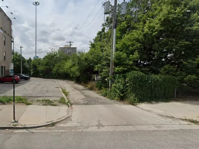 Parking at 747 Lofts Lot