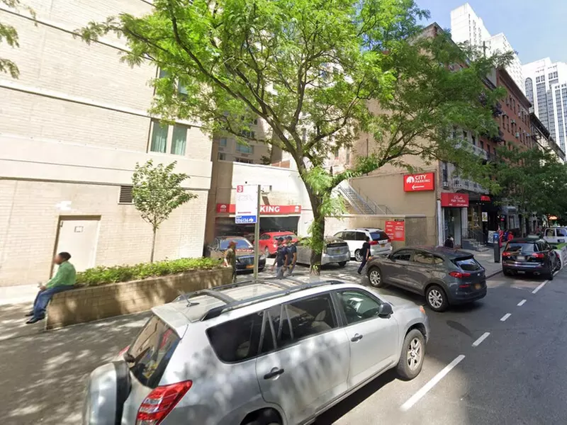 Parking at City Parking - 400 East 71st Street Garage LLC