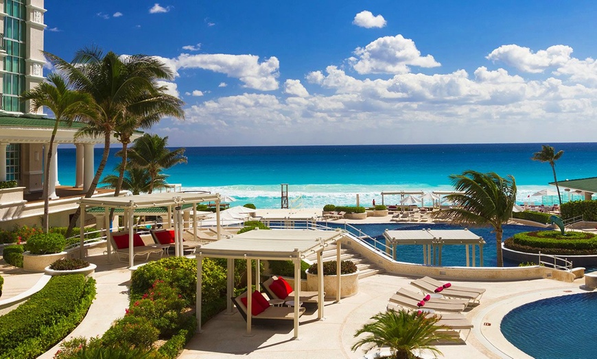 Image 1: ✈ MEXIQUE | Cancun - Sandos Cancun Lifestyle Resort 5* - Tout inclus