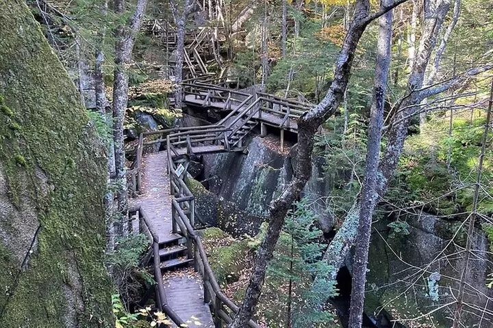 Full-Day Tour from Boston with Lost River and Flume Gorge - Second Medium