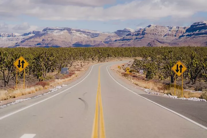 Grand Canyon West + Hoover Dam Photo Stop + Optional Skywalk Tour