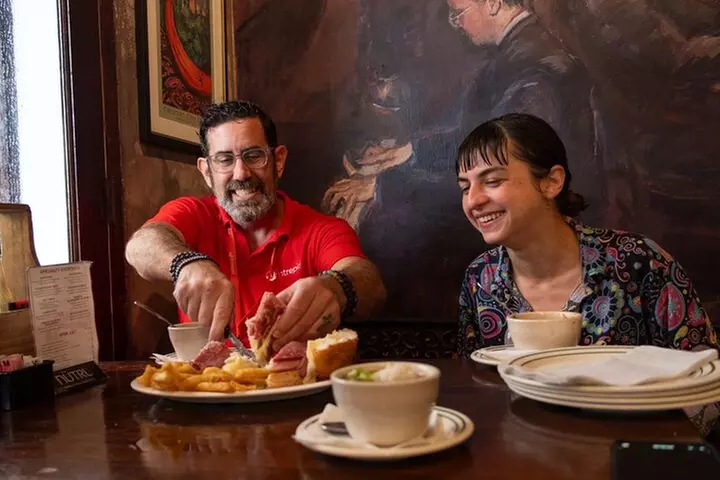 New Orleans French Quarter Food Adventure - Primary Image