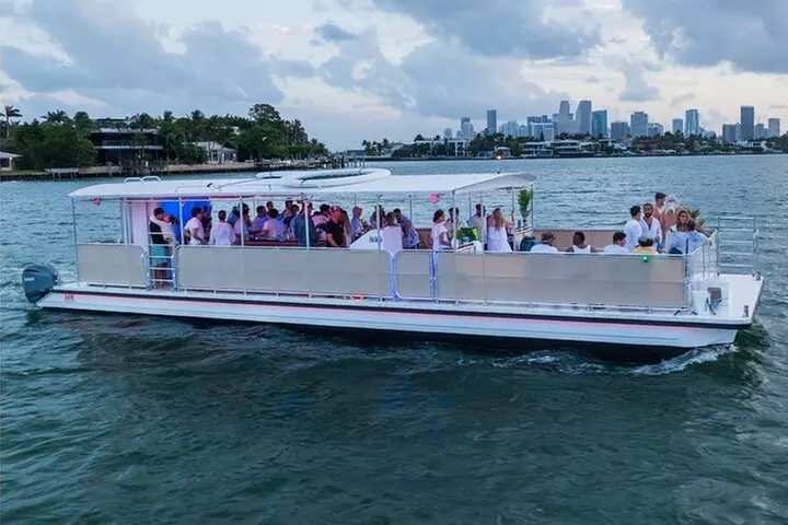 Luxury Miami Sunset Bay Cruise Scenic Evening - Primary Image