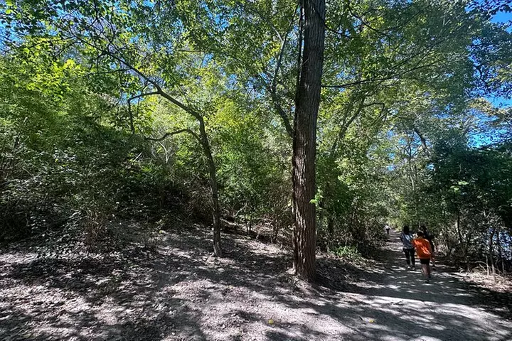 Small Group Scenic Waco Hiking Tour - Second Medium