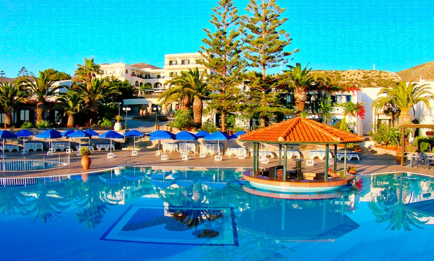 Image 2: ✈ CRÈTE | Hersonissos - Nana Golden Beach Resort & Spa 5* - Tout in...