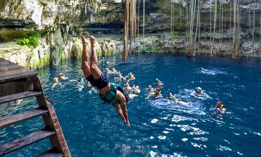 Image 12: Chichen Itza, Cenote & Valladolid Premier from Cancun