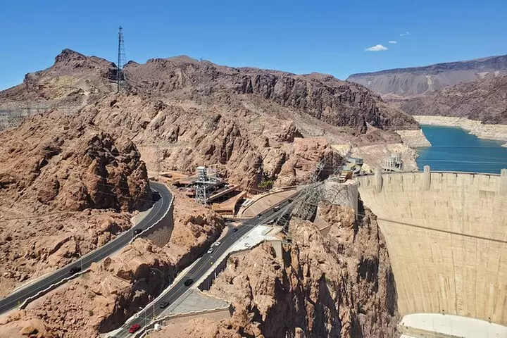 Small Group Hoover Dam, Lake Mead and Boulder City Tour