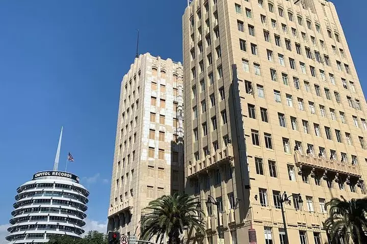 Hollywood and Beverly Hills Half-Day Tour with Exclusive Stops