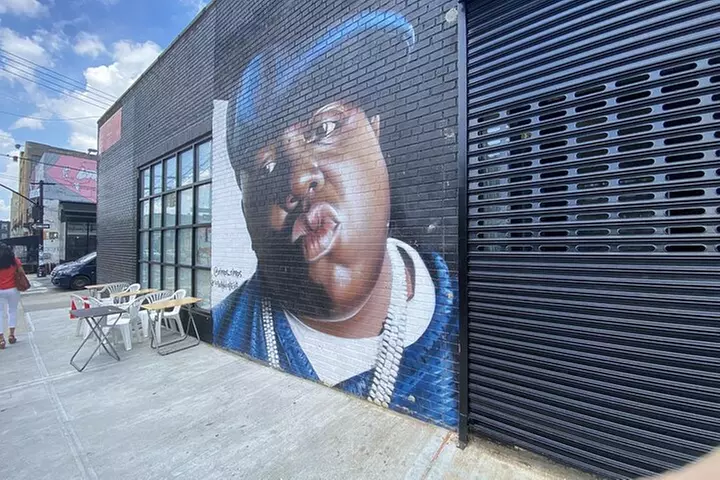 NYC Bus Tour of Brooklyn, Bronx, Queens: Art, Food & Sports