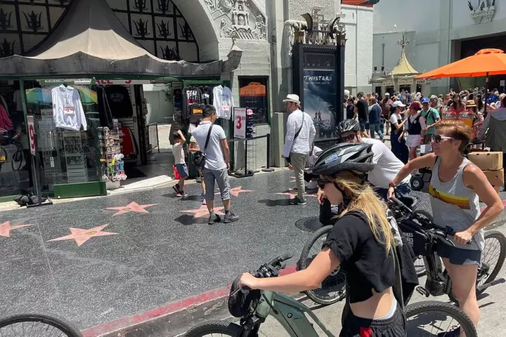 Los Angeles: Hollywood Sign Electric Bike Tour