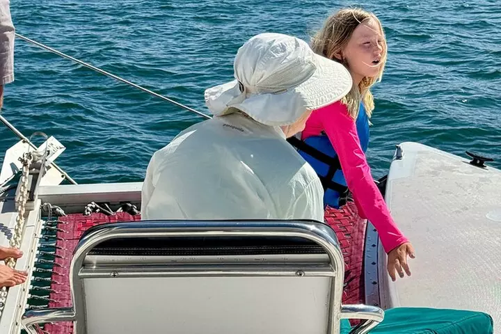 2.5-Hour Small-Group Catamaran Sailing Adventure with Drinks