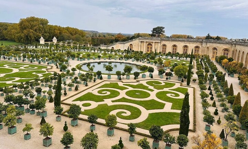 Image 6: Billet Versailles Palace Paris Trianon Estate Gardens