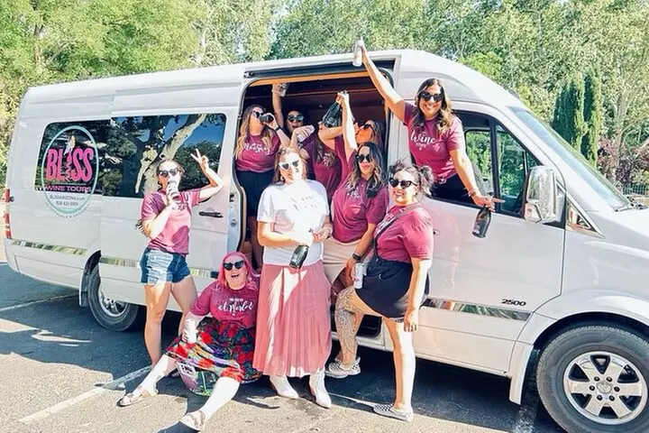 Bliss - Sedona's Most Luxurious Wine Tour - Lunch Included!