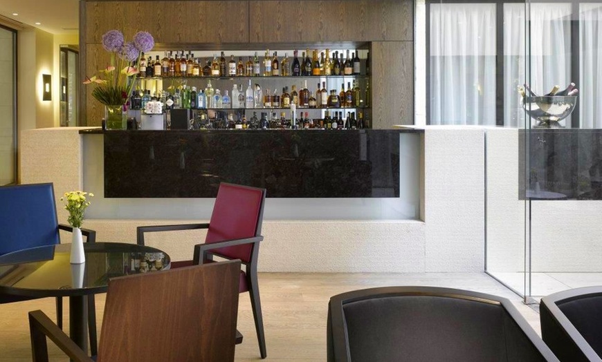 Image 14: ✈ ESPAGNE | Barcelone - K+K Hotel Picasso El Born 4* - Piscine en r...