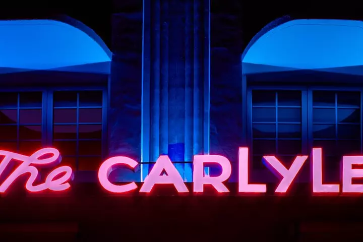 Award-winning Art Deco & Hidden Gems Walking Tour in Miami Beach