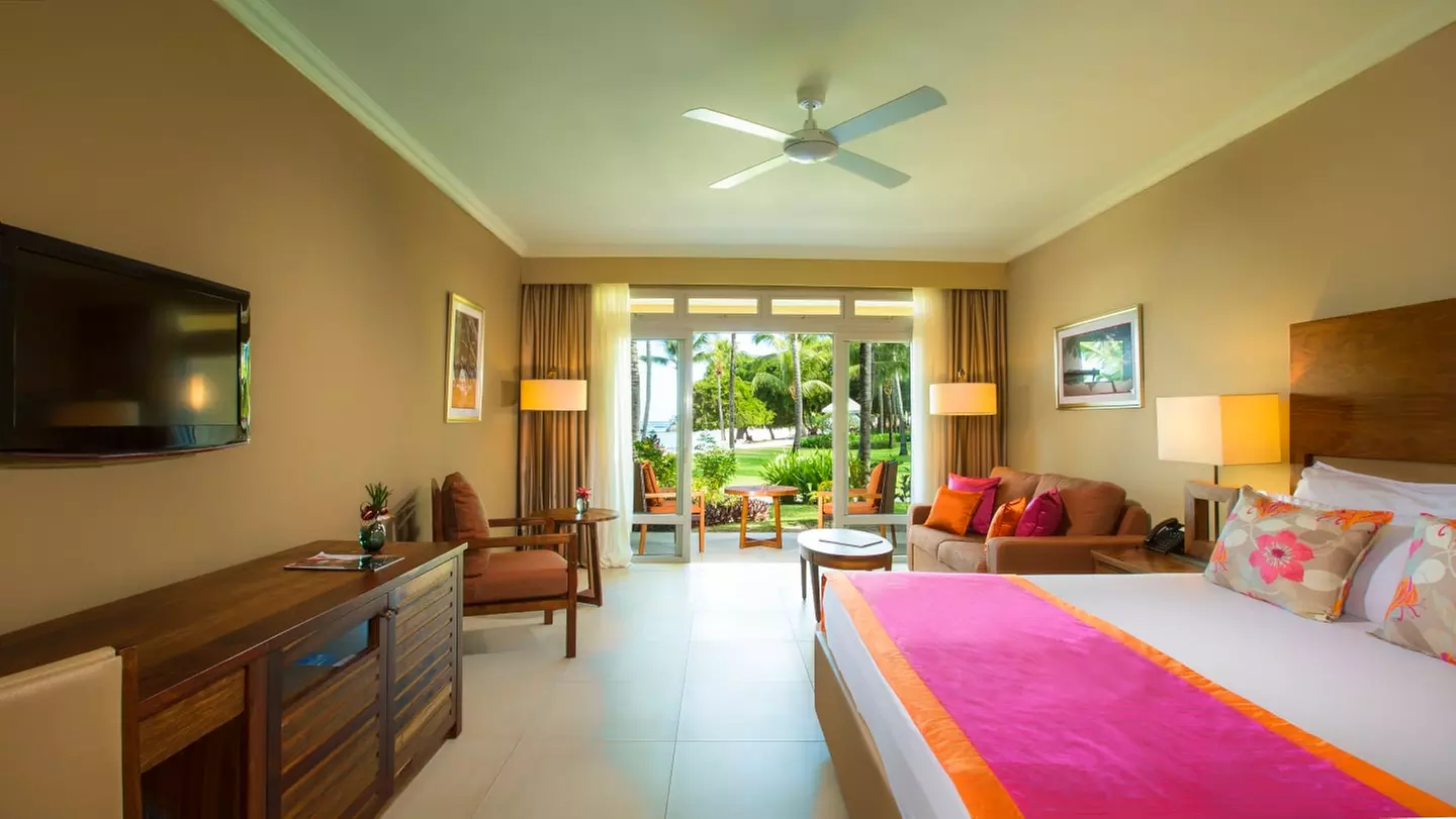 ✈ MAURITIUS | Flic en Flac - Sands Suites Resort & Spa - Adults onl...