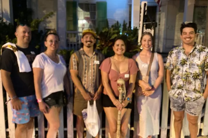 Key West Haunted Pub Crawl and Ghost Tour with Free T-Shirt