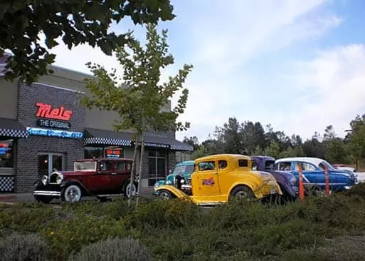 5% Cash Back at Original Mel's Diner