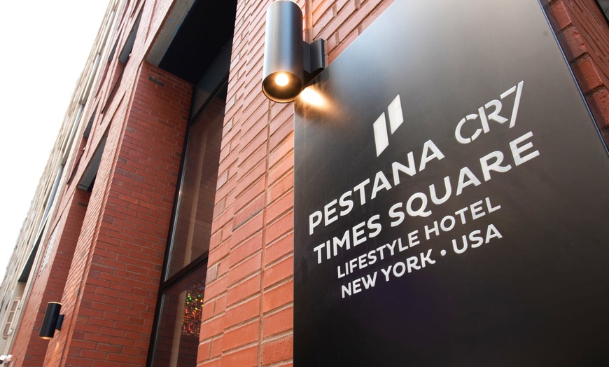 Image 9: ✈ ETATS-UNIS | New York City - Pestana CR7 Times Square 4* & Empire...