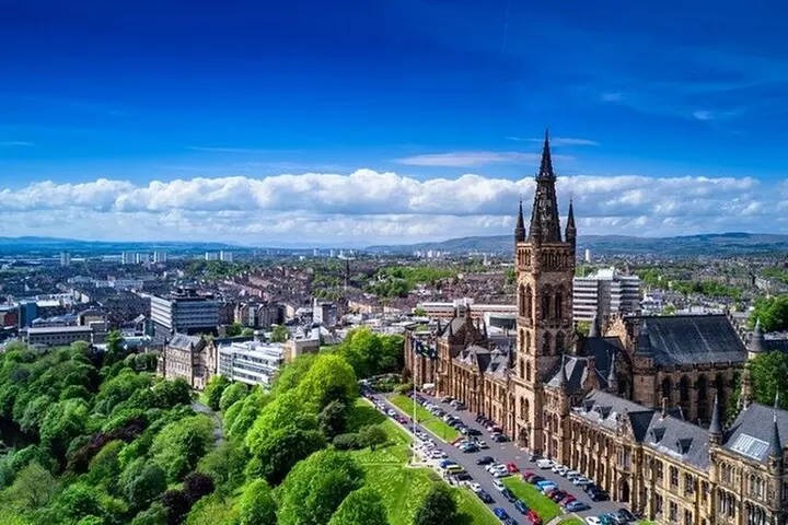 Full or Half Day Edinburgh Sightseeing Tour in a Luxury CAR (PHV) - Primary Image
