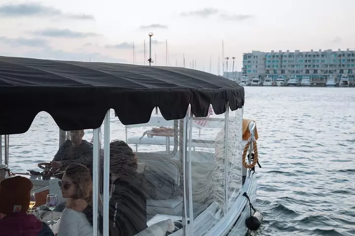 Luxury Shared E-Boat Cruise with Wine, Charcuterie & Sea Lions Spot...