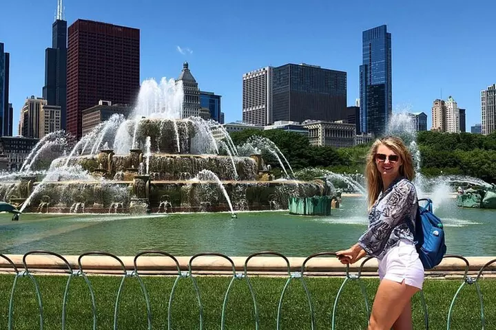 Chicago Private Instagram Car Tour (Private & All-Inclusive)
