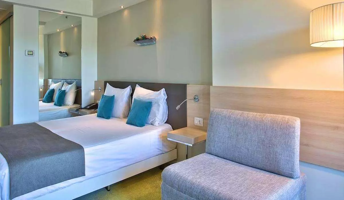 ✈ ISTRIA | Pula Medulin - Park Plaza Belvedere Medulin 4*, 3 Nächte...