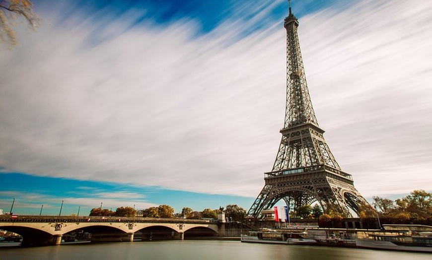 Image 1: Visitez la Tour Eiffel à votre rythme (visite audio libre)