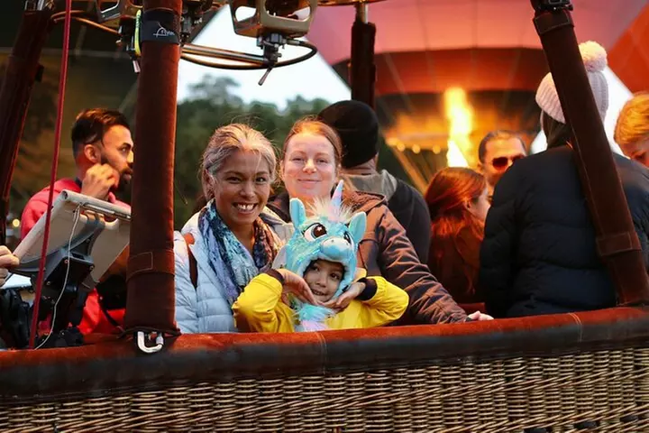 Hot Air Balloon Flights in Perth (Avon Valley) with breakfast