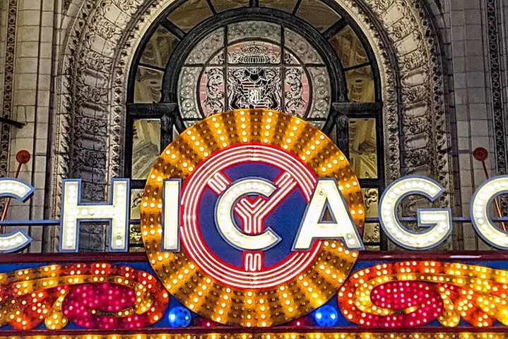 Chicago's Dark Side: Ghosts, Gangsters, and True Crime Tour