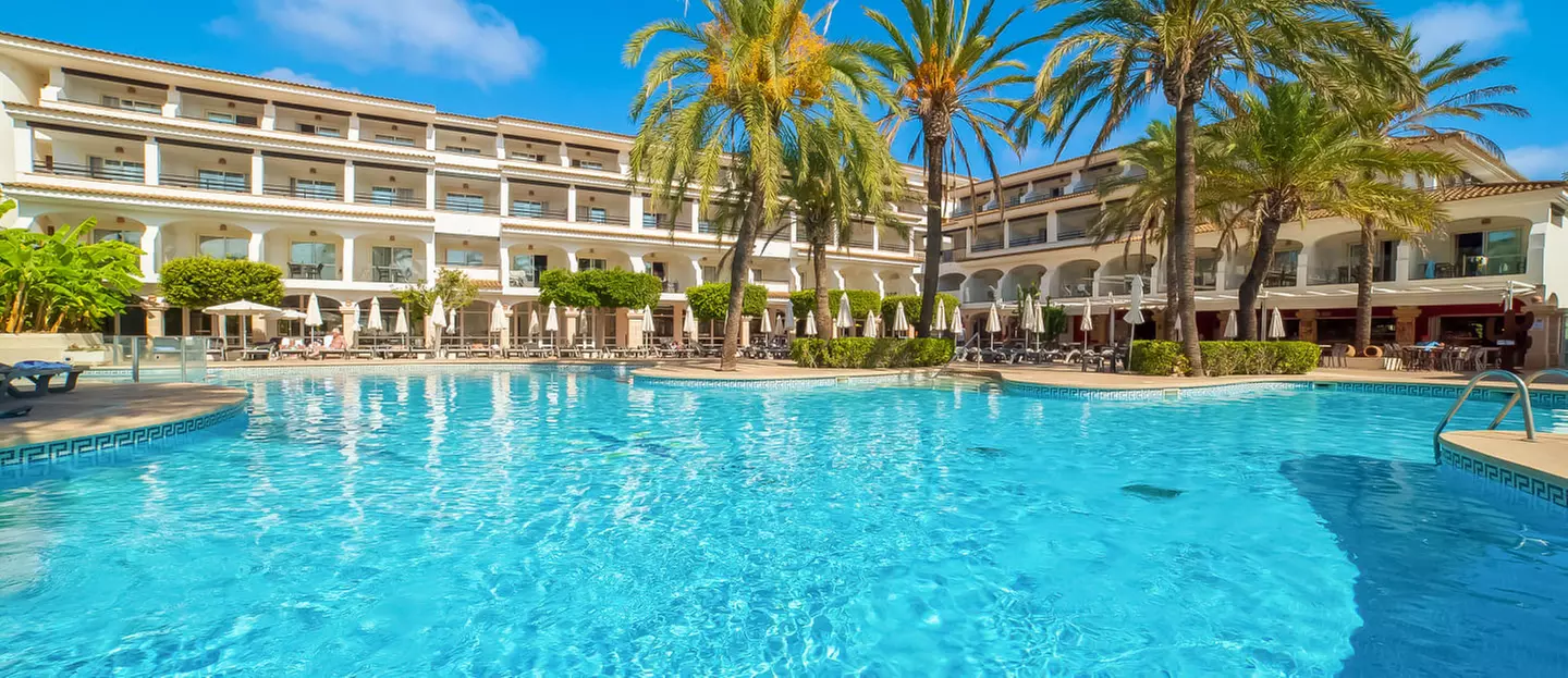 ✈ MAJORQUE | Font de Sa Cala - Beach Club Font de Sa Cala 4*, 3 nuit - Idéal famille - Primary Image