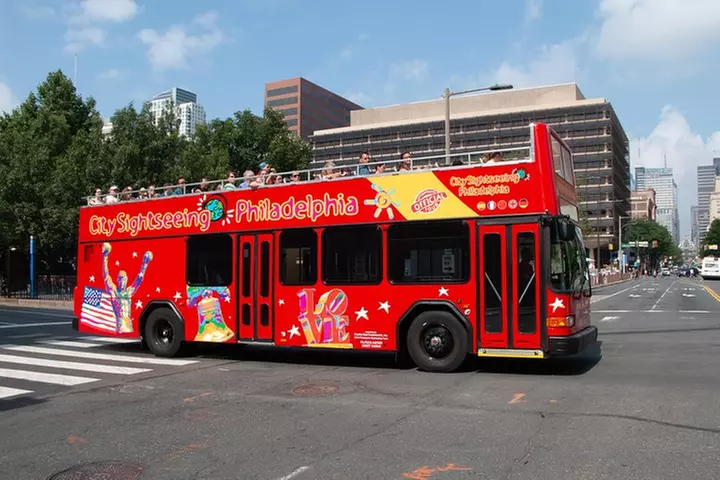 Double Decker Hop-On Hop-Off City Sightseeing Philadelphia (1, 2, o...