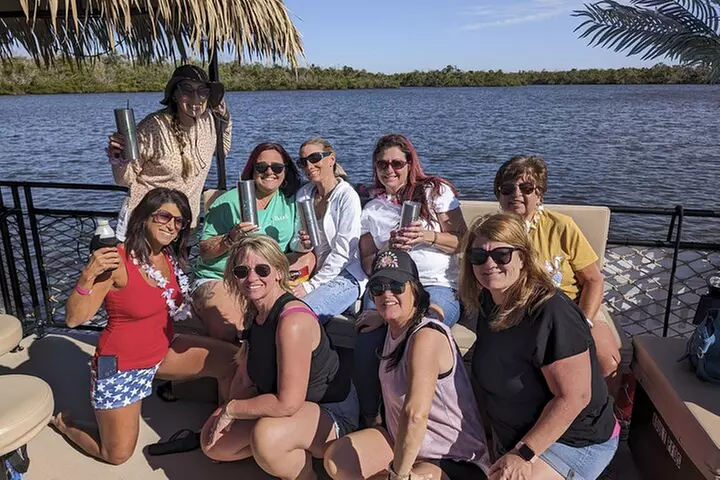 Ft Myers Beach 2 Hour Tiki Pub Fun in the Sun Dolphin Cruise